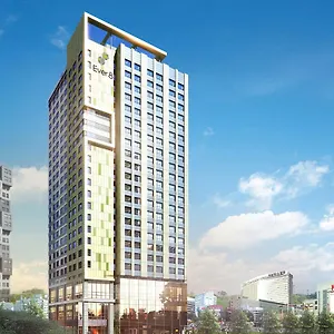 Aparthotel Ever8 Serviced