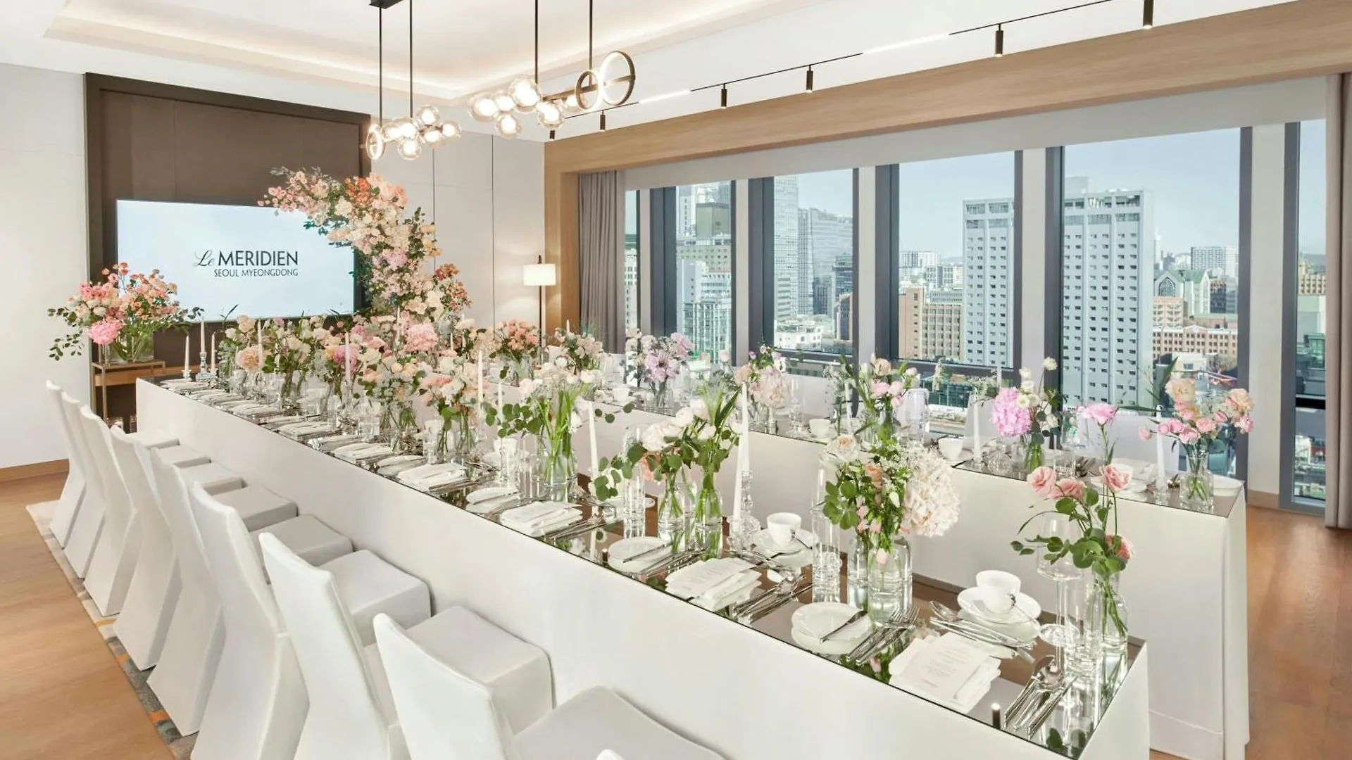 Le Meridien Seoul Myeongdong 5*,  Sydkorea