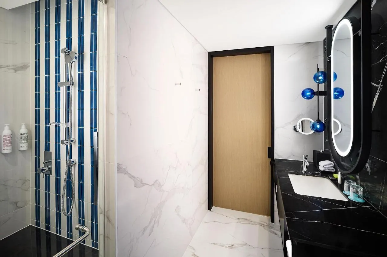 Le Meridien Seoul Myeongdong 5*,  Южная Корея