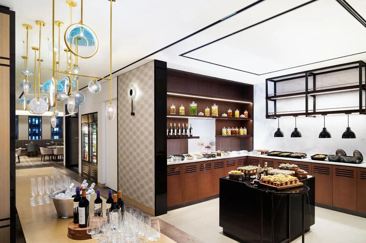 Le Meridien Seoul Myeongdong 5*,  Южная Корея