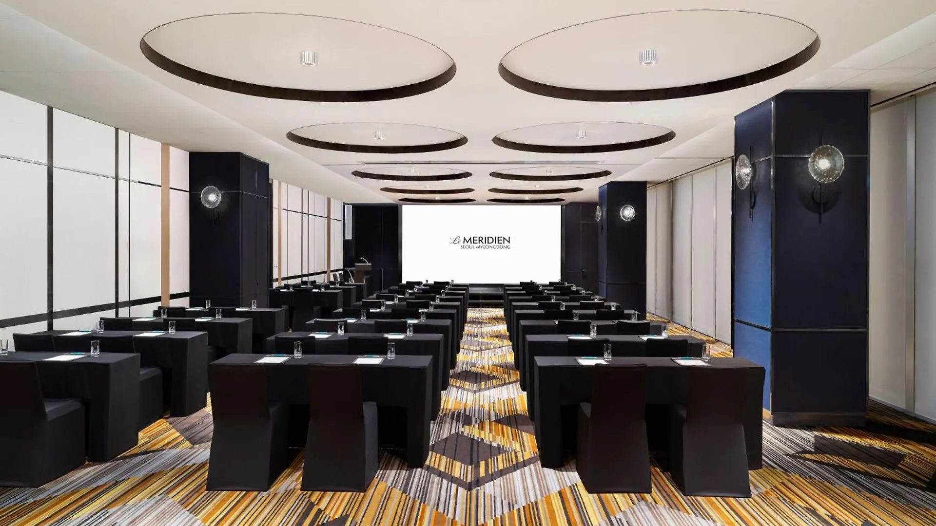 Le Meridien Seoul Myeongdong Hotel