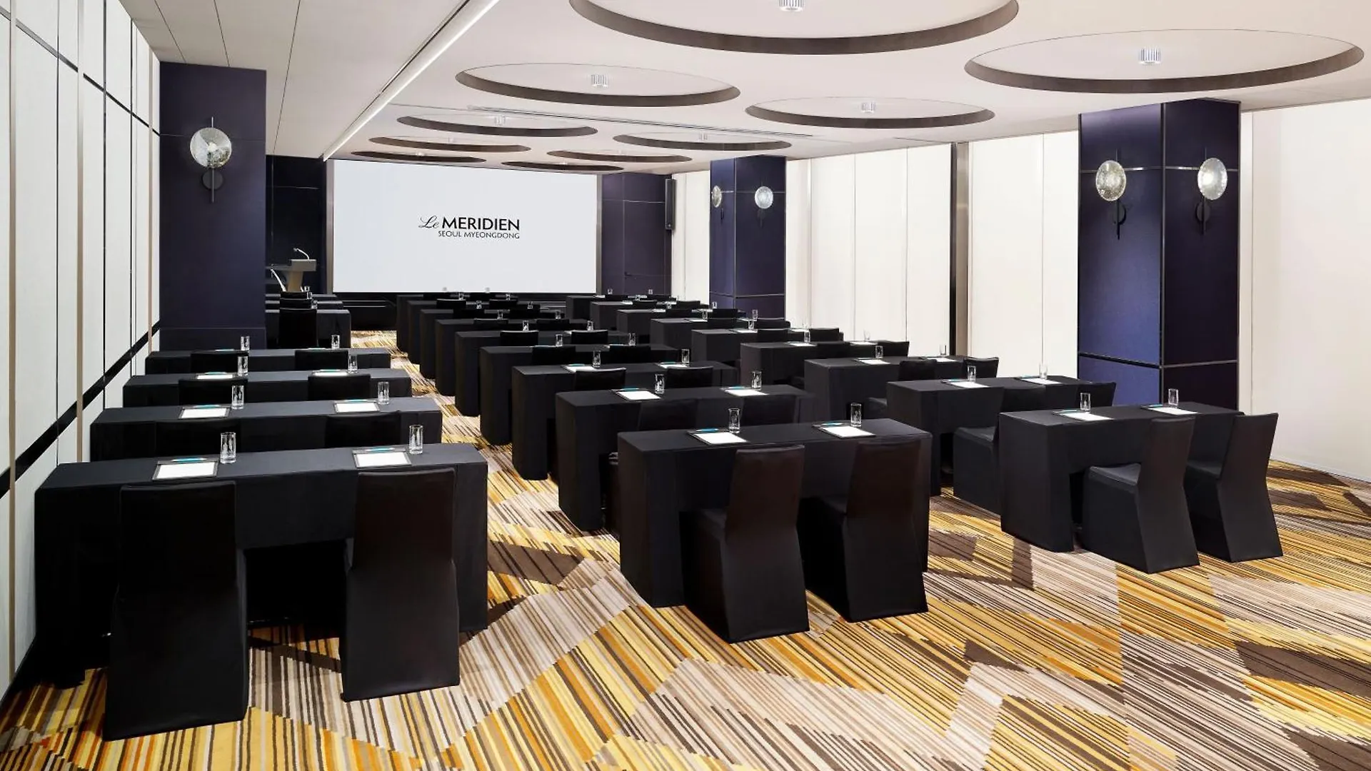 Le Meridien Seoul Myeongdong Hotel